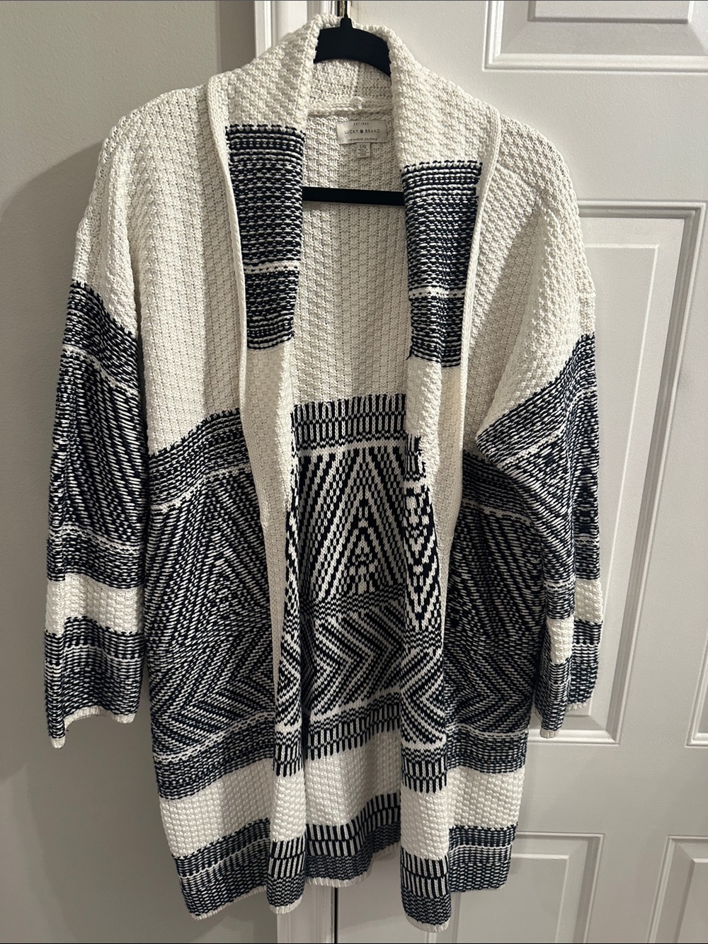 Lucky Brand White and Black Geometric Open-Front Cardigan